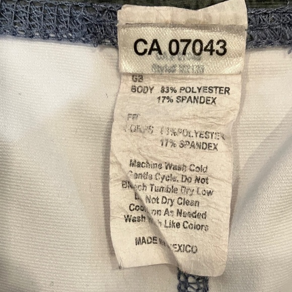 women’s small Leggings Floral / Camo Design capri Evolution and Creative Active - Picture 3 of 14